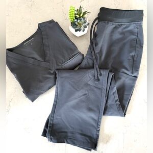 Mandala Scrubs Top and Bottom Size Medium M Pewter Gray